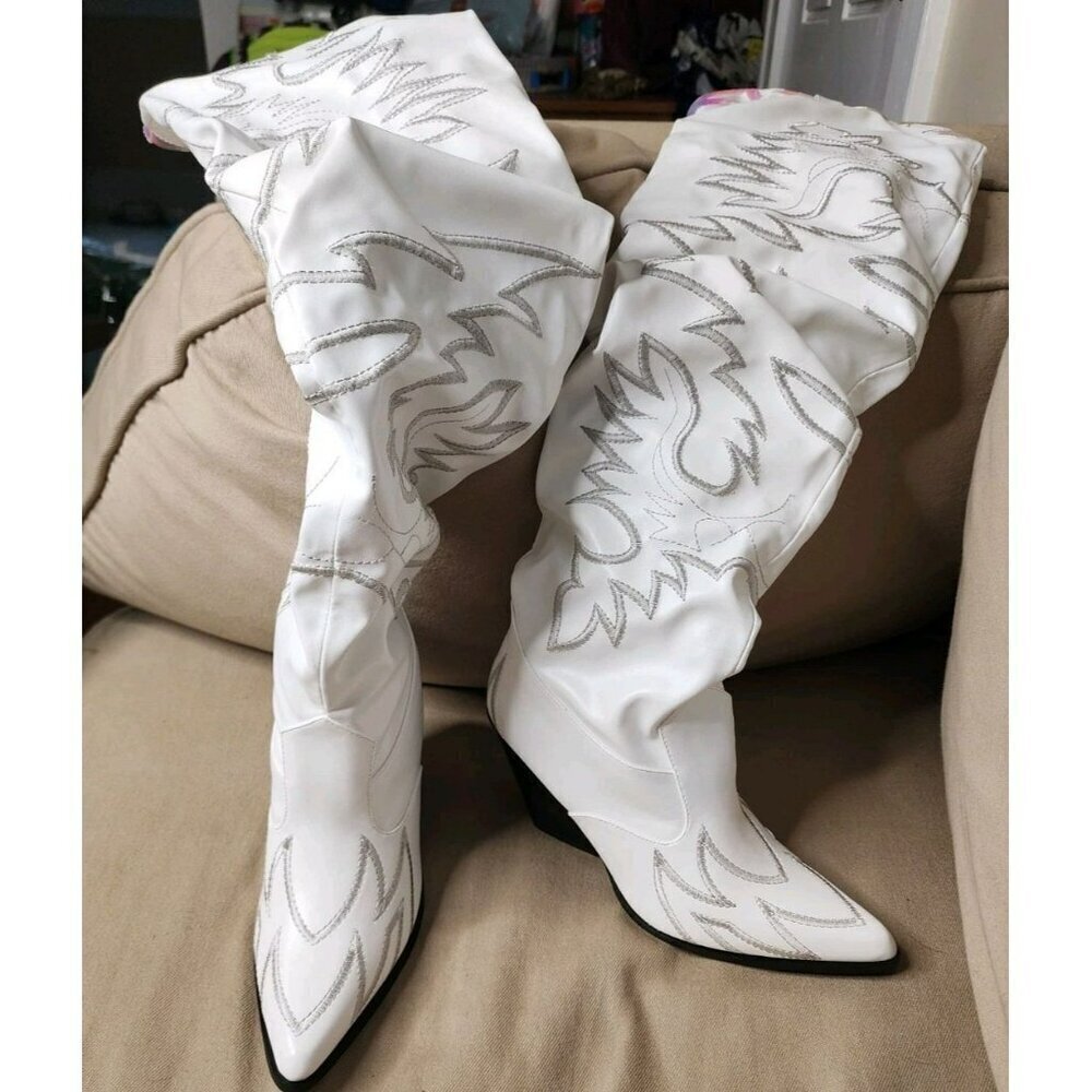 Size 5.5 Dolls Kill Pure Love Bandit Cowgirl Boots White Embroidered Iridescent